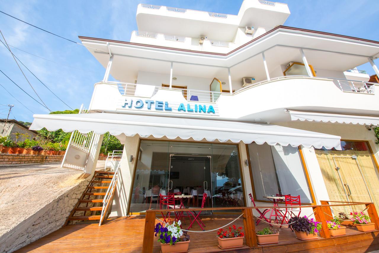 Hotel Alina Саранда Екстер'єр фото